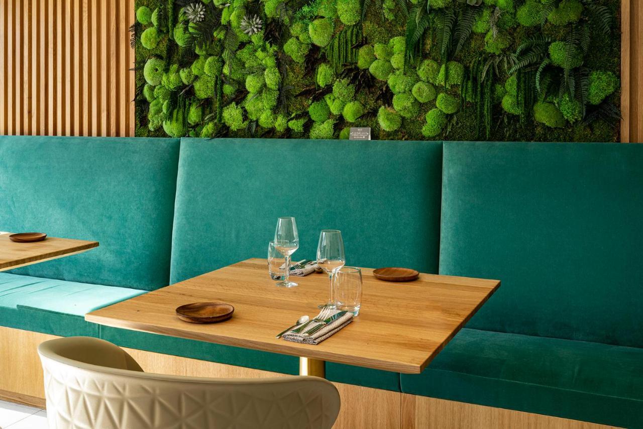 אוטרוט 6717 Nature Hotel & Spa Le Clos Des Delices מראה חיצוני תמונה